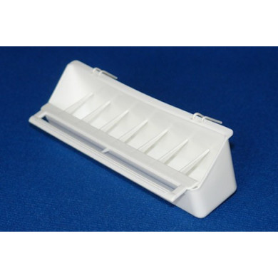 COMEDOURO 8 DIVISÕES BRANCO C/POLEIRO GRAMPOS ARAME